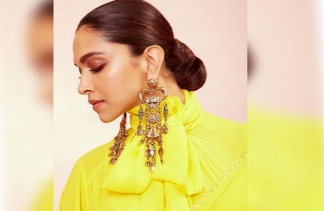 DEEPIKA-Earing